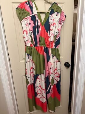 Crosby by Mollie Burch Floral V-Neck Midi Dress in Green, Pink & Navy